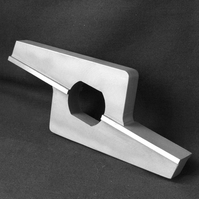 картинка Нож двухсторонний двухпёрый для волчка ø 200 мм от магазина Одежда+