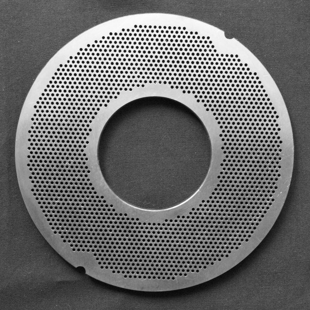 картинка Решётка для эмульситатора ø 175 мм от магазина Одежда+